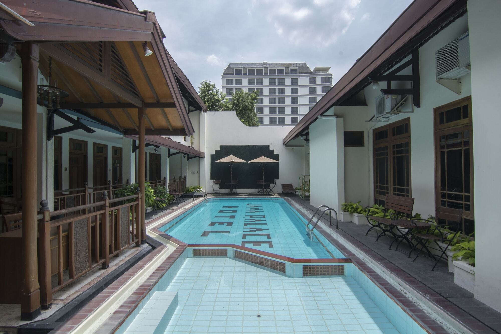 Hotel Sapta Gria Yogyakarta Exteriör bild